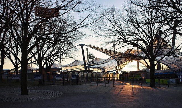 展的一次展 展的一次展